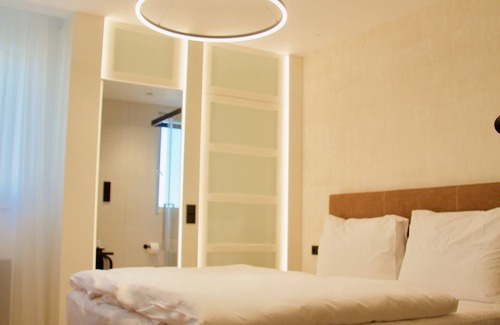 Smichov Hotel | Chevron Design Hotel Prague