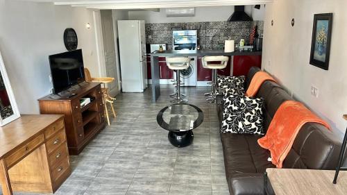 Castres Apartment | Chez BEN avec tout le confort clim wifi Netflix gratuit