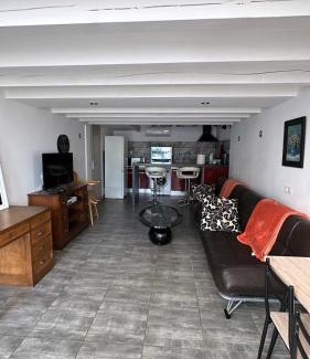 Castres Apartment | Chez BEN avec tout le confort clim wifi Netflix gratuit