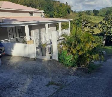 Riviere-Salee House | CHEZ COCO appartement BALISIER