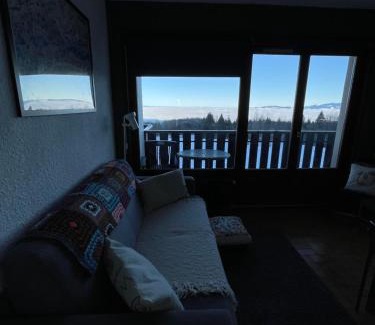 Thollon-les-Memises Apartment | Chez Edgar