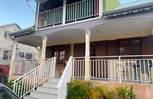 Lamentin Villa | Chez Henrico