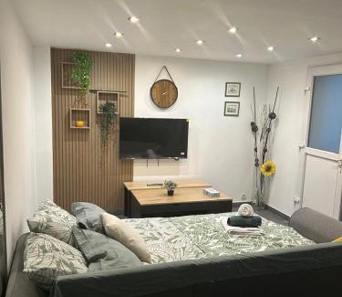 Bezons Apartment | Chez Joselyne