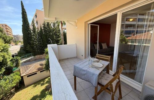Hyeres City Centre Apartment | Chez Léon