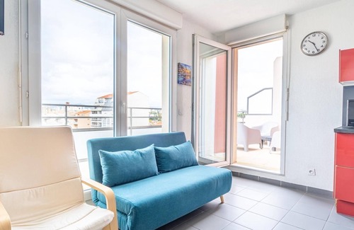 Baille Apartment | 'Chez Marius' Air-conditioned apt with terrace for 4 people in Marseille