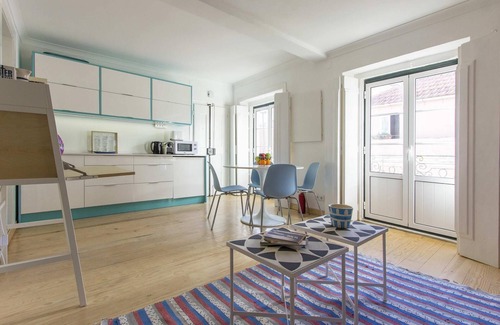 Misericordia Apartment | Chiado Blue by Homing