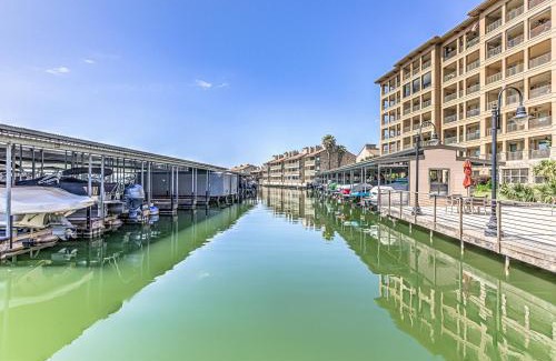 Horseshoe Bay House | Chic 3BDR for 6 with Pool & Hot Tub Overlooks Marina