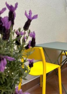 Mataro Apartment | Chic apartment beach