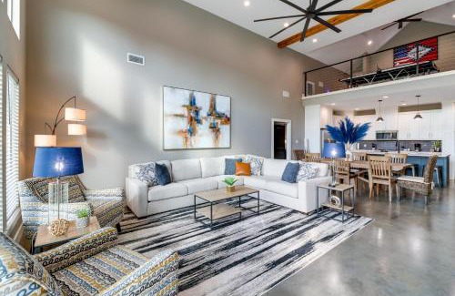 Higden House | Chic Arkansas Retreat with Patio, Grill and Fire Pit!