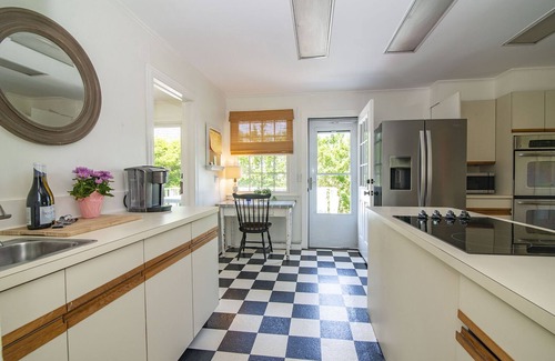 Groton Long Point House | Chic Beach Retreat, Steps to Swimming, Tennis & All Of Glp Amenities