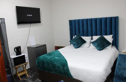 Germiston House | Chic Guest House