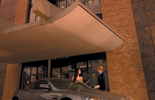 Greater Johannesburg Metropolitan Area Apartment | Chic living, an alternative to the most superior of 5-star hotel accommodation