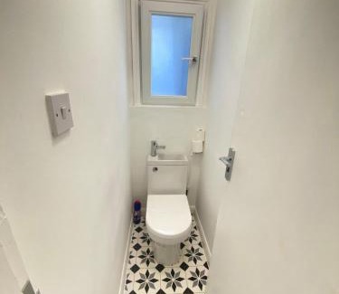 Vauxhall Apartment | Chic Studio London
