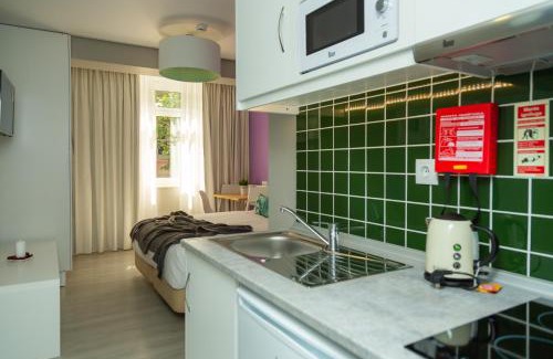 Parede House | Chic Studios