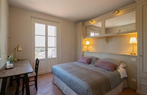 Pietraia House | Chic Tuscan Stay with Steam
