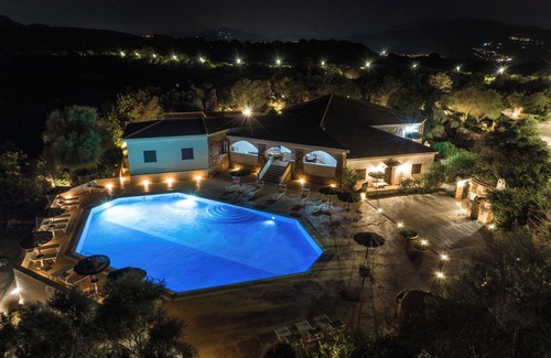 Golfo di Marinella Apartment | Chic Villa Antonina Studio No2167
