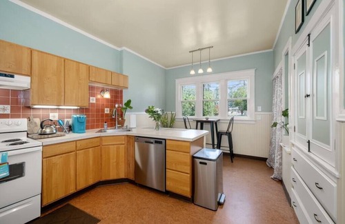 West Spokane House | Chic Vintage Vibes | Stylish Stay Near It All