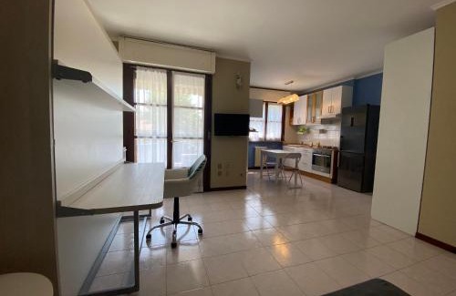 Vercelli Apartment | Chicco Light by Cinelli Apartment