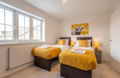 Chichester House | Chichester Cinema House near Witterings and Goodwood Estate