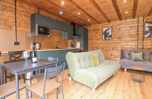 South Luffenham Cottage | Chicken Run