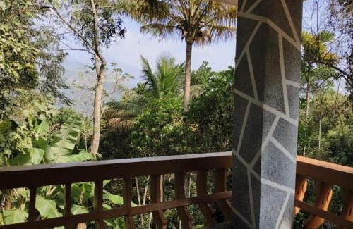 Chithirapuram House | Chill County Munnar