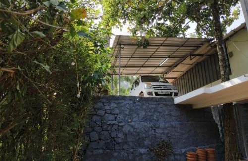 Chithirapuram House | Chill County Munnar