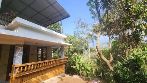 Chithirapuram House | Chill County Munnar