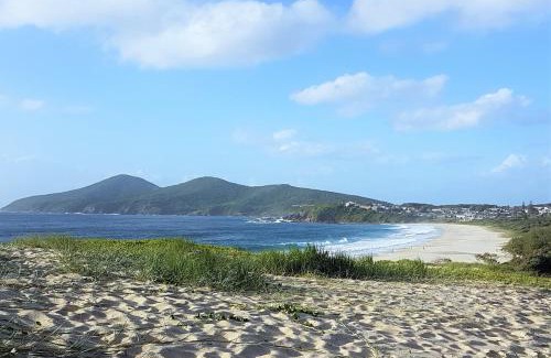 Forster House | CHILL-OUT BEACH HOUSE - One Mile Beach