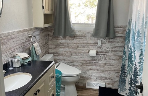 Ironwood House | Chill out with a charming 2-bedroom house in Ironwood with WiFi and AC