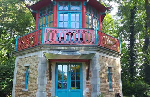 Faimes Apartment | Chinese pavilion at the château