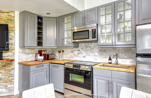 Mont-Tremblant Pedestrian Village Condo | Chouette Tremblant Ski In/Out Pedestrian Village