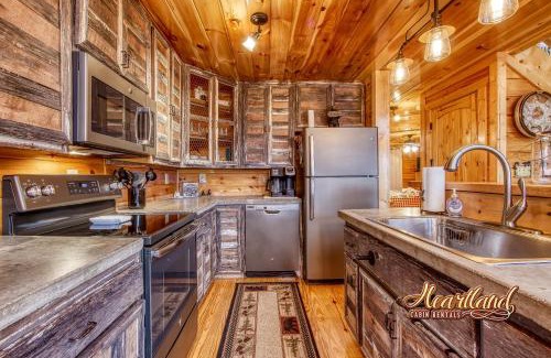 Chalet Village North House | Christmas Bear