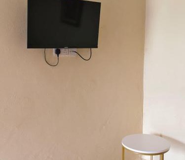 Mbita Hotel | Chula Beach Resort