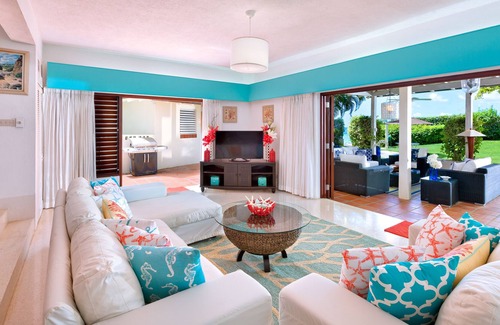 Folkestone Villa | Church Point 4 in St James by Personal Villas - Perfect Hideaway Beachfront Vill