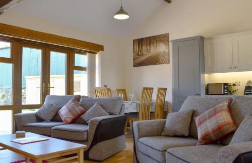 Lydney House | Cider Press Barn - Uk12379