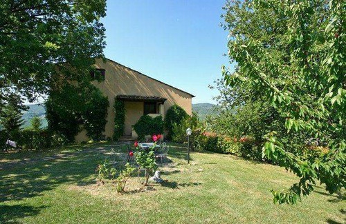 Montebonello Apartment | Ciliegio 6