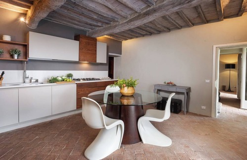 Montecatini Val di Cecina Villa | Cinque Cipressi 8, Emma Villas