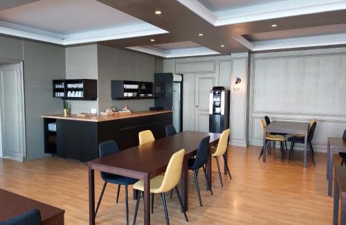 Cholet Hotel | Cit'Hôtel l'Europe - Cholet Gare