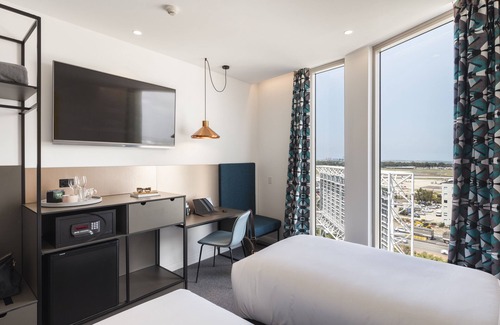 Mascot Hotel | Citadines Connect Sydney Airport