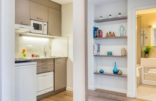Postel Apartment | Citadines Toison d'Or Brussels