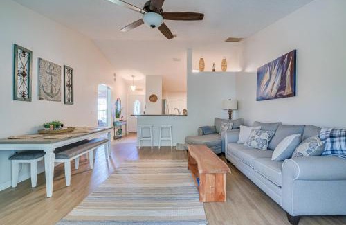 Citrus Springs House | Citrus Springs Retreat with Grill and Screened Porch!