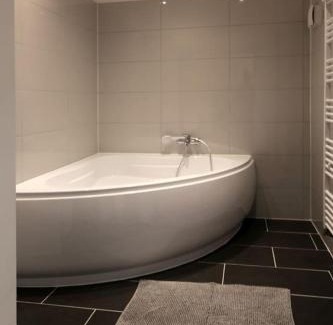 Krefeld Apartment | City Appartment 1 Krefeld 20 km DUS Airport Messe