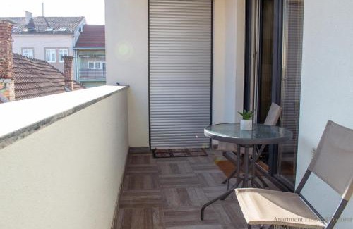Bjelovar Apartment | City Center in Love, Apartment