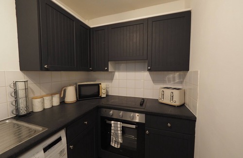 Royal Tunbridge Wells Apartment | City Centre/contractors/travellers