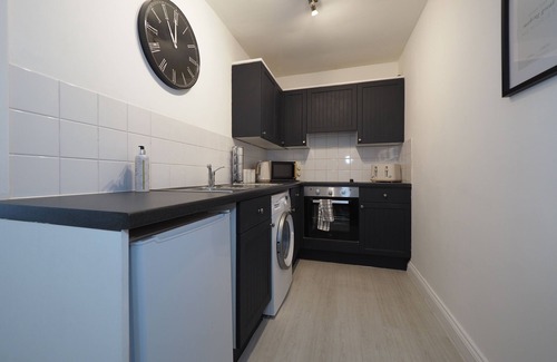 Royal Tunbridge Wells Apartment | City Centre/contractors/travellers