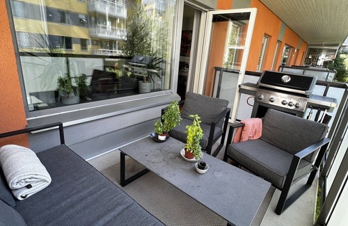 Vasteras Apartment | City centre. Few minutes from lake,