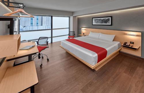 Reforma Hotel | City Express by Marriott Ciudad de México EBC Reforma