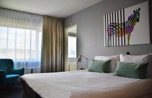 Stationsplein Hotel | City Hotel Haarhuis, World Hotels Crafted Collection