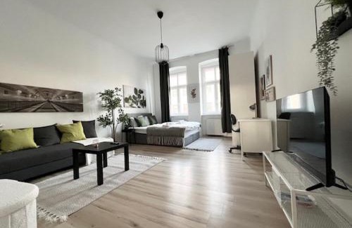 Hernals Apartment | CITY&MORE-10! Charmantes Apartment mit Altbauflair!