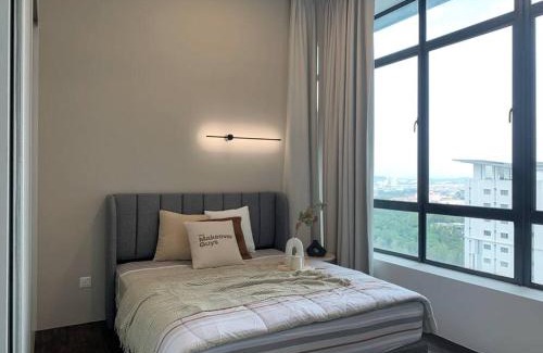 Bukit Jalil Apartment | City Of Green near Bukit Jalil Cozy 7pax 3R2B